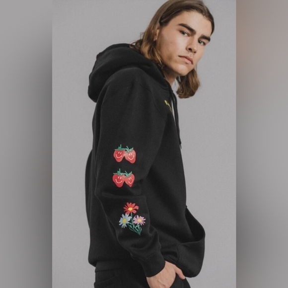 RSQ x Smiley Smile More Made With Care Hoodie and Pants Set Size Medium - Picture 2 of 9